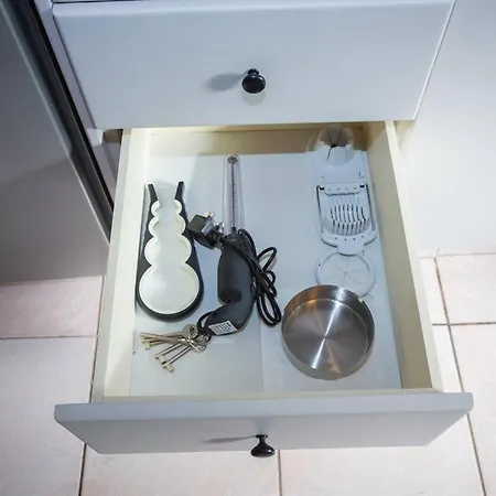 Estea - Olympia's Skyview Townhouse With A Pool * Pafos