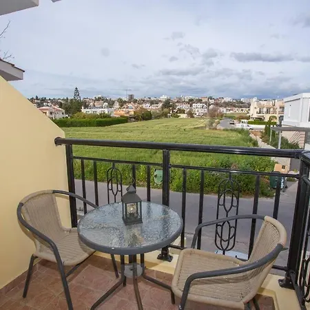 Dom wakacyjny Estea - Olympia's Skyview Townhouse With A Pool *