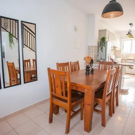 Estea - Olympia's Skyview Townhouse With A Pool Σπίτι διακοπών