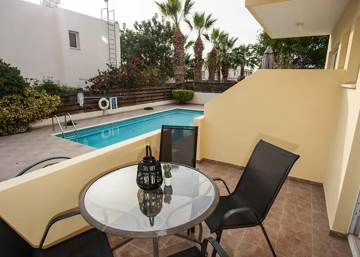 別荘 Estea - Olympia's Skyview Townhouse With A Pool