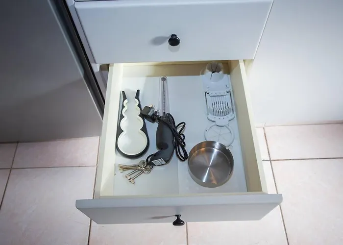 Estea - Olympia's Skyview Townhouse With A Pool * Πάφος