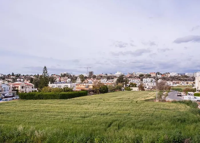 Σπίτι διακοπών Estea - Olympia's Skyview Townhouse With A Pool Πάφος