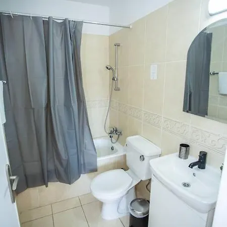 Estea - Olympia's Skyview Townhouse With A Pool * Paphos